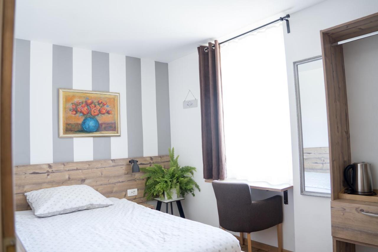 Hisa Poljana Rooms Prevalje 外观 照片